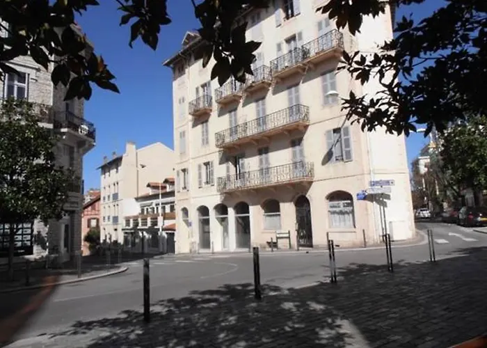 Biarritz's Centre Биарриц